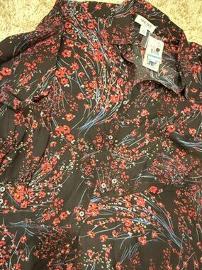 (4 for $20) NINE WEST Button Down Floral Print Top - XL - NWT